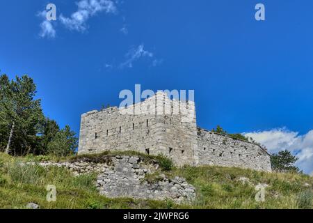 Depot, Predil, Predilsattel, Fort, Werk, Slowenien, Festung, Napoleon, Franzosenkriege, 19. Jahrhundert, Vertrauen, Ruine, Gefechtsstand, verlassen Stockfoto