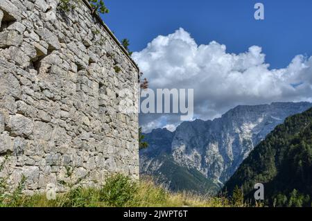 Depot, Predil, Predilsattel, Fort, Werk, Slowenien, Festung, Napoleon, Franzosenkriege, 19. Jahrhundert, Vertrauen, Ruine, Gefechtsstand, verlassen Stockfoto