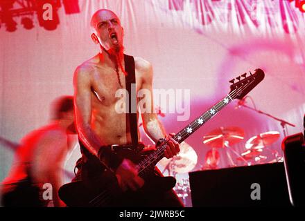 System of A Down Performing in San Jose, Kalifornien 2002 Credit: Ross Pelton/MediaPunch Stockfoto