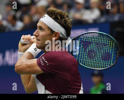 New York, Gbr. 06. September 2022. New York Flushing Meadows US Open Day 9 06/09/2022 Casper Ruud (NOR) Mens Singles Viertelfinale Credit: Roger Parker/Alamy Live News Stockfoto