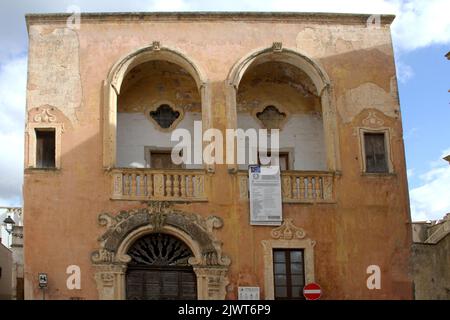 Casarano, Italien. Außenansicht des Palazzo De Judicibus aus dem 18.. Jahrhundert. Stockfoto