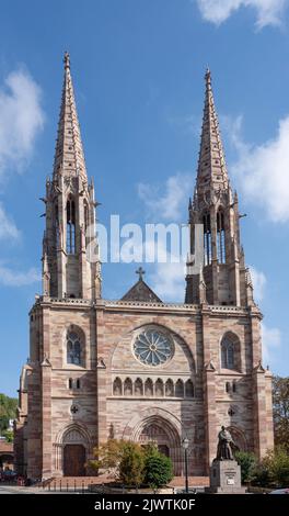 Blick vor der Kirche der Heiligen Peter und Paul Stockfoto