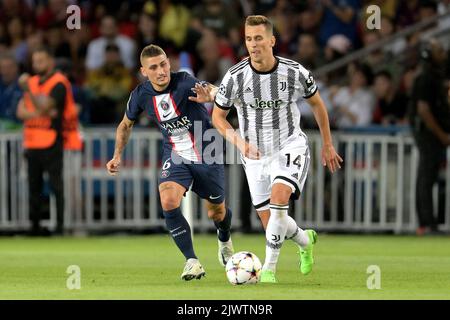 Messi e Verratti treinam de novo e devem reforçar PSG contra o City  OneFootball OneFootball Hoje, O Paris Saint-Germain começou a semana com  uma grande notícia. Lionel Messi e Marco Verratti participaram