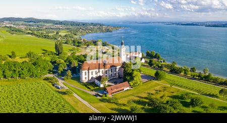 Zisterzienserkloster Birnau am Bodensee Panorama Luftaufnahme Foto barocke Wallfahrtskirche in Deutschland Stockfoto