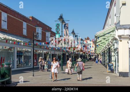 Old George Mall Einkaufszentrum, High Street, Salisbury, Wiltshire, England, Vereinigtes Königreich Stockfoto