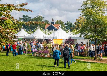 Stände beim jährlichen Wisley Taste of Autumn Festival im September im RHS Wisley, Surrey, Südostengland Stockfoto