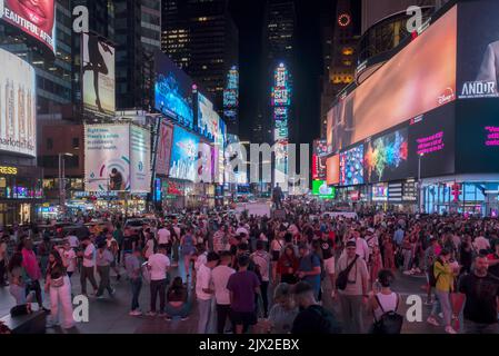 Times Square New York City, USA bei Nacht Stockfoto