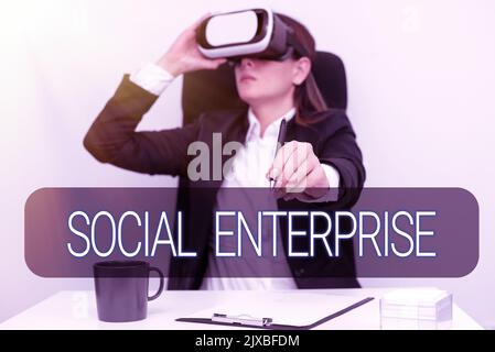 Textunterschrift: Social EnterpriseBusiness, das auf sozial verantwortliche Weise Geld verdient. Geschäftsidee Geschäft, das Geld in einem verdient Stockfoto