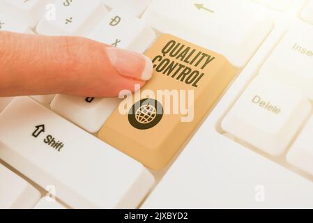 Handschriftentext Kauftrichter Verbrauchermodell, das die Customer Journey illustriert . Konzept bedeutet sicherzustellen, dass das Produkt oder die Dienstleistung aufgrund verkauft wird Stockfoto