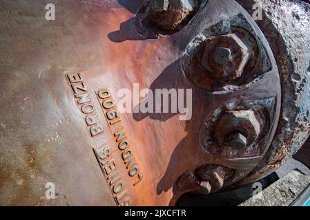 Der Propeller der SS Irada, der im Dezember 1908 von einem deutschen U-Boot versenkt wurde, wurde geborgen und ist @ im Besucherzentrum Mizen Head zu sehen. Stockfoto