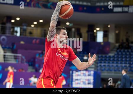 Tiflis, Georgien, 6.. September 2022. Juancho Hernangomez aus Spanien erwärmt sich während des FIBA EuroBasket 2022-Gruppenspiel Zwischen Montenegro und Spanien in der Tbilisi Arena in Tiflis, Georgien. 6. September 2022. Kredit: Nikola Krstic/Alamy Stockfoto