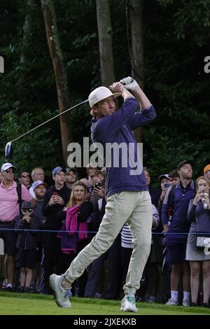 Wentworth, Surrey, Großbritannien. 7. September 2022. Schauspieler Tom Felton über das 2. T-Shirt beim ProAm der BMW/PGA Championship im Wentworth Golf Club, Virginia Water, Surrey. Kredit: Motofoto/Alamy Live Nachrichten Stockfoto