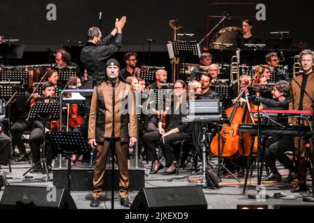 Laibach: Präsentation von 'Alamut', einem originellen symphonischen Werk, das auf einer berühmten Geschichte aus dem Persien des 11. Jahrhunderts basiert. Kloster Križanke, Ljubljana, Slowenien Stockfoto