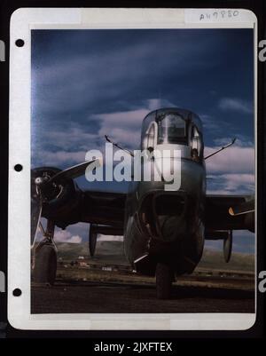 Nahaufnahme Ansicht der Nase eines konsolidierten B-24 des 15. AF. Stockfoto