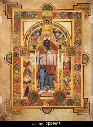 Christ Throned from the Book of Kells (Latein: Codex Cenannensis; Irisch: Leabhar Cheannais; manchmal auch als das Buch Columba bekannt) ist ein illuminated Manuskript Evangelium Buch in Latein, enthält die vier Evangelien des Neuen Testaments zusammen mit verschiedenen präfatory Texte und Tabellen. Es wurde in einem Columban-Kloster in Irland, Schottland oder England gegründet und hat möglicherweise Beiträge verschiedener kolumbanischer Institutionen aus jedem dieser Gebiete erhalten. Es wird angenommen, dass sie geschaffen wurden c. 800 N. CHR. Stockfoto