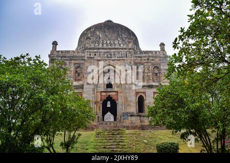 Mughal Architecture Inside Lodhi Gardens, Delhi, Indien, Beautiful Architecture Inside die drei-Kuppeln-Moschee in Lodhi Garden soll die Fr sein Stockfoto