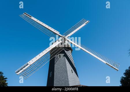 Die alte Murphy Windmühle an einem sonnigen Tag Stockfoto