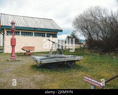 Ein alter Jahrgangs-Drezine im Museum of Remembrance in Punta Arenas, Chile Stockfoto