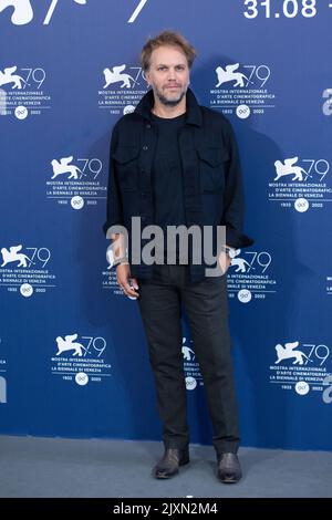 Venedig, Italien. 07. September 2022. Florian Zeller beim Son Photocall während der Internationalen Filmfestspiele Venedig 79. (Mostra) am 07. September 2022 in Venedig, Italien. Foto von Aurore Marechal/ABACAPRESS.COM Quelle: Abaca Press/Alamy Live News Stockfoto