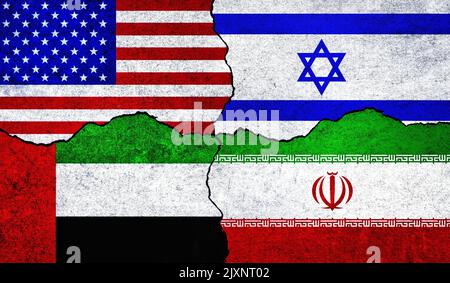 Flaggen der USA, des Iran, der Vereinigten Arabischen Emirate und Israels an einer Wand. USA Israel Iran Beziehungen der Vereinigten Arabischen Emirate Stockfoto