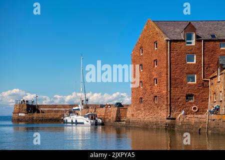 Eingang zum North Berwick Harbour, East Lothian, Schottland, Großbritannien. Stockfoto