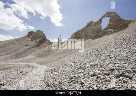 Höhenwanderung rund um den Aiguille percee im Massiv der Haute tarentaise im Vanoise Park in den Alpen in Frankreich im Sommer Stockfoto