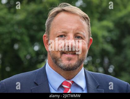 London, Großbritannien. 07. September 2022. Toby Perkins, Labour Party Member of Parliament (MP) für Chesterfield, wird zu College Green interviewt. Kredit: Imageplotter/Alamy Live Nachrichten Stockfoto