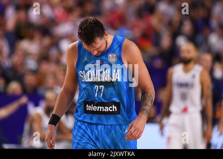 KÖLN, DEUTSCHLAND - 7. SEPTEMBER 2022: Luka Doncic. Das Basketballspiel von Eurobasket 2022 Frankreich gegen Slowenien Stockfoto