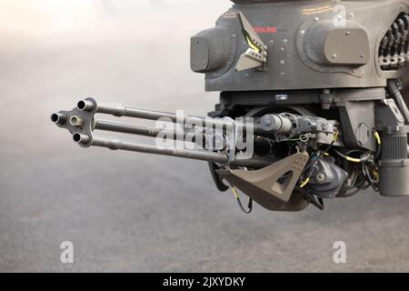 Antalya , Türkei -04 01 2022: 20 mm Kanone des T129 ATAK Helikopters Stockfoto