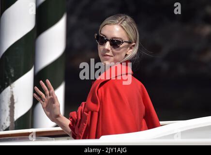 Venedig, Italien. 07. September 2022. Vanessa Kirby kommt im Hotel Excelsior während der Internationalen Filmfestspiele Venedig 79. am 7. September 2022 in Venedig, Italien an. Foto von Rocco Spaziani/UPI Credit: UPI/Alamy Live News Stockfoto