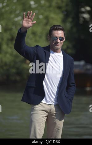 Venedig, Italien. 07. September 2022. Hugh Jackman kommt im Hotel Excelsior während der Internationalen Filmfestspiele Venedig 79. am 7. September 2022 in Venedig, Italien an. Foto von Rocco Spaziani/UPI Credit: UPI/Alamy Live News Stockfoto
