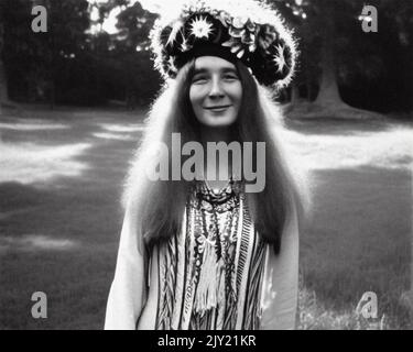 Ein Vintage-Foto eines Hippies mit langen Haaren Stockfoto