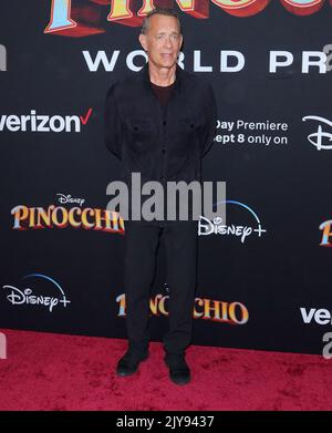 Burbank, USA. 07. September 2022. Tom Hanks kommt bei der Disney Pinocchio Weltpremiere an, die am Mittwoch, 7. September 2022, im Haupttheater der Walt Disney Studios in Burbank, CA, stattfand. (Foto: Juan Pablo Rico/Sipa USA) Quelle: SIPA USA/Alamy Live News Stockfoto