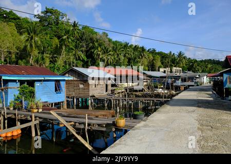 Indonesien Anambas-Inseln - Terempa Fischerdorf Siantan-Insel Stockfoto