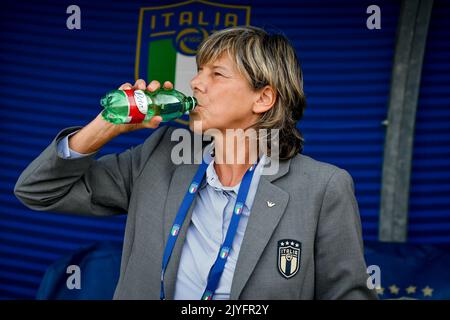 Ferrara, Italien. 06. September 2022. Italiens Chefcoach Milena Bertolini Porträt während der WM 2023 Qualifikationsspannen - Italien Frauen gegen Rumänien, FIFA WM in Ferrara, Italien, September 06 2022 Quelle: Independent Photo Agency/Alamy Live News Stockfoto