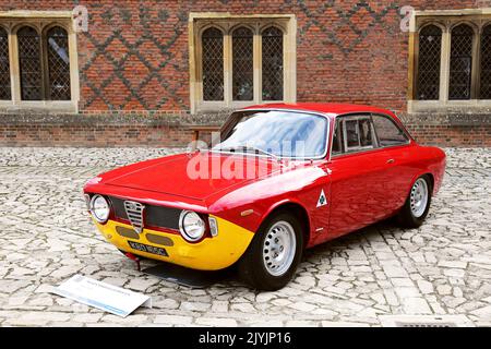 Alfa Romeo Giulia Sprint GTA (1965) wurde für 202.500 £verkauft. Gooding Classic Car Auction, 3. September 2022. Hampton Court Palace, London, Großbritannien, Europa Stockfoto