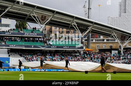 Die Deckblätter werden vor dem dritten LV= Insurance Test Day 1 von 5 England gegen Südafrika im Kia Oval, London, Großbritannien, 8.. September 2022 (Foto von Ben Whitley/News Images) in London, Großbritannien am 9/7/2022, vorgestellt. (Foto von Ben Whitley/News Images/Sipa USA) Stockfoto