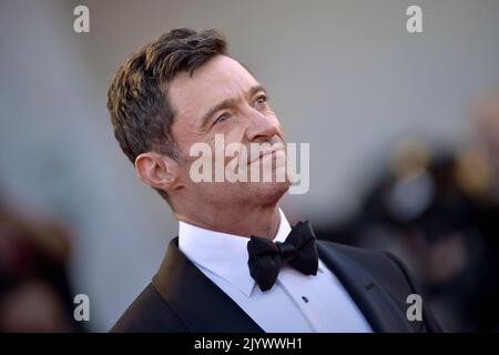 Venedig, Italien. 07. September 2022. VENEDIG, ITALIEN - 07. SEPTEMBER: Hugh Jackman besucht den roten Teppich „The Son“ beim Internationalen Filmfestival Venedig 79. am 07. September 2022 in Venedig, Italien. Kredit: dpa/Alamy Live Nachrichten Stockfoto