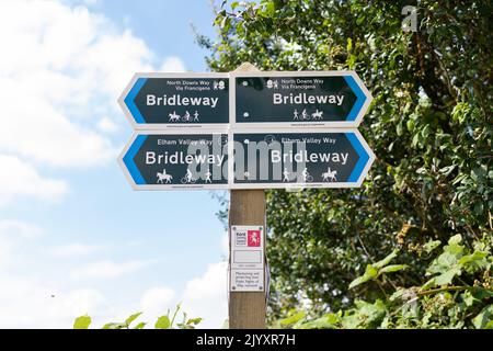 North Downs Way, Via Francigena und Elham Valley Way Bridleway, Kent, England, Großbritannien Stockfoto