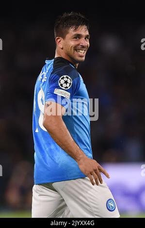 Neapel, Italien. 7 September 2022. Giovanni Simeone vom SSC Napoli feiert am 07. September 2022 im Stadio Diego Armando Maradona Naples Italien nach dem Tor während des UEFA Champions League-Spiels zwischen SSC Napoli und dem FC Liverpool. Kredit:Franco Romano/Alamy Live Nachrichten Stockfoto