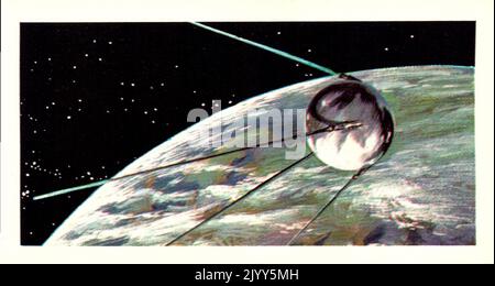 Aus einer Serie von Karten für Brooke Bond Tea; 1973; „The Race into Space“, illustriert von David Lawson; illustrierte Farbaufnahme von Sputnik I (Eine Serie von 50 Karten, Nr. L 1, S. Stockfoto