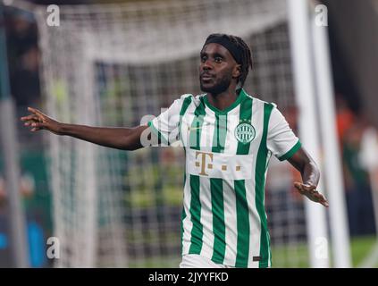 BUDAPEST, UNGARN - 08. SEPTEMBER: Tokmac Chol Nguen von Ferencvaros feiert ein Tor während des UEFA Europa League-Spiel der Gruppe H zwischen Ferencvaros und Trabzonspor am 8. September 2022 in Budapest, Ungarn. Stockfoto