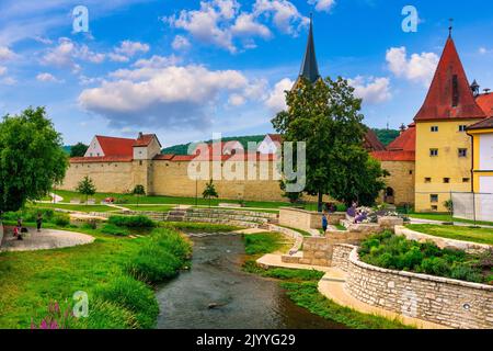 Berching, Baccham ist eine bayerische Stadt im Bezirk Neumarkt in der Oberpfalz. Fotografiert im Sommer auf der Fränkischen Alb an der Main Danube Stockfoto