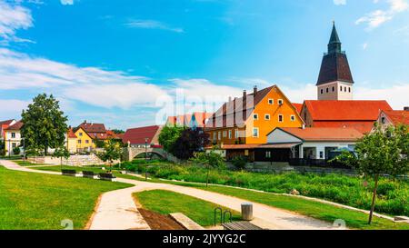 Berching, Baccham ist eine bayerische Stadt im Bezirk Neumarkt in der Oberpfalz. Fotografiert im Sommer auf der Fränkischen Alb an der Main Danube Stockfoto