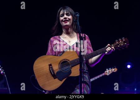 Mailand, Italien. 08. September 2022. Die italienische Singer-Songwriterin Carmen Consoli tritt während eines Konzerts in Carroponte live auf (Foto: Mairo Cinquetti/SOPA Images/Sipa USA) Quelle: SIPA USA/Alamy Live News Stockfoto