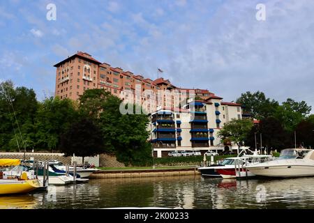 Westlake Apartments und The Villas by Rocky River in Rocky River, Ohio Stockfoto