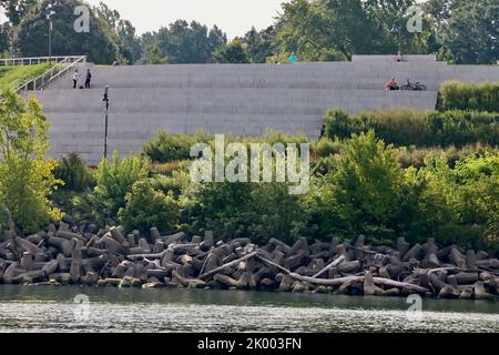 Solstice Steps im Lakewood Park in Lakewood, Ohio, am Lake Erie Stockfoto