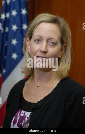 Porträt von Teresa Payne, stellvertretende stellvertretende Asiatische Sekretärin, Büro für Regulierungsangelegenheiten und Industriebau, Büro für Wohnungsbau. Stockfoto