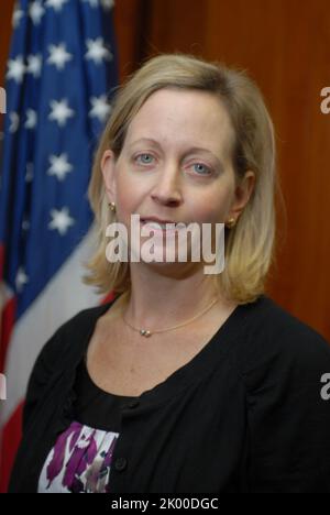 Porträt von Teresa Payne, stellvertretende stellvertretende Asiatische Sekretärin, Büro für Regulierungsangelegenheiten und Industriebau, Büro für Wohnungsbau. Stockfoto