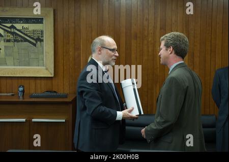 Besuch des schwedischen Ministers für öffentliche Verwaltung und Wohnungswesen, Stefan Attefall, und seiner Mitarbeiter im HUD-Hauptquartier zum Treffen mit dem Sekretär Shaun Donovan, Mitarbeiter. Stockfoto